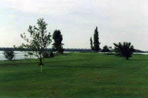 Hole 10 at Iroquois Golf Club